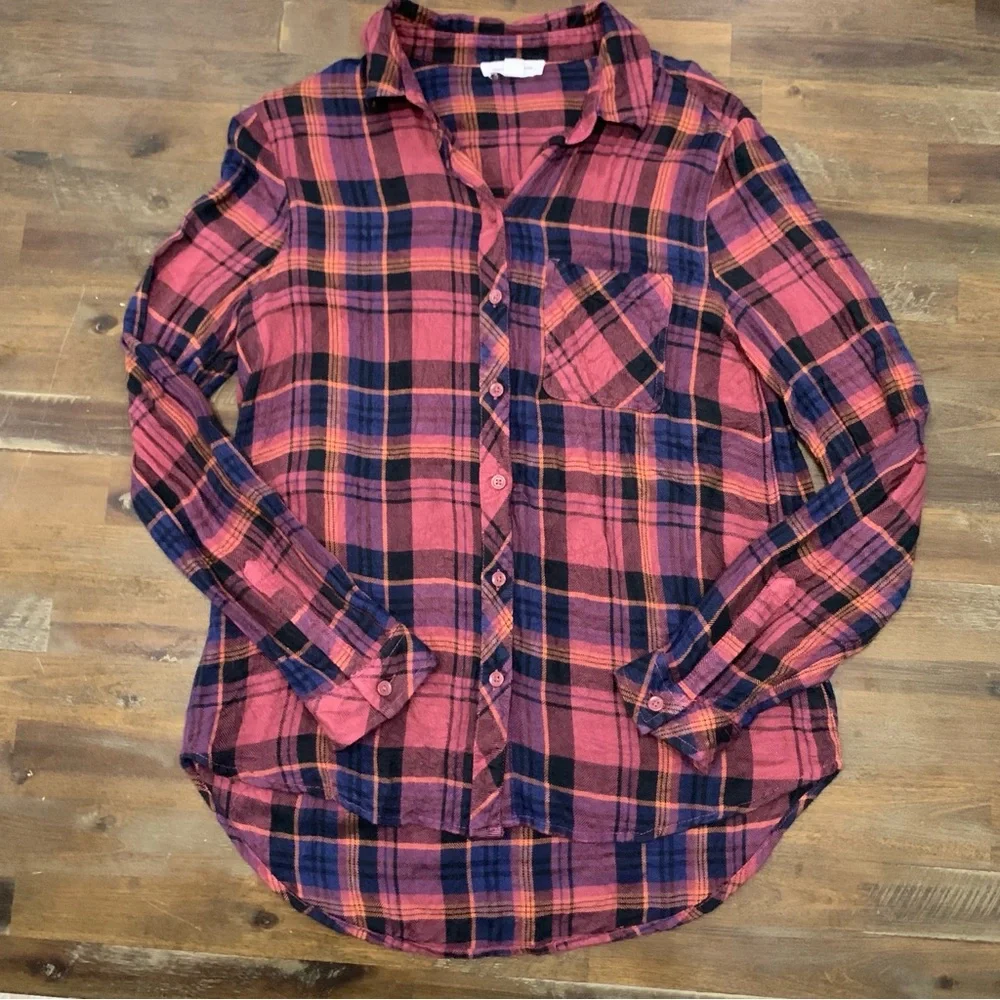 Beach Lunch Lounge multicolored plaid flannel long sleeve button down shirt EUC - Picture 4 of 13